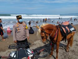 Polisi Ingatkan Keselamatan Pada Wisatawan Di Pelabuhan Ratu