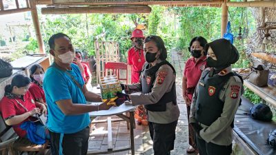 Bakti Sosial Tim Srikandi Presisi Polresta Denpasar Sambangi Kelompok Tani Agro Pertiwi