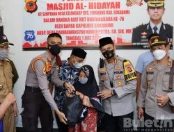 Kapolres Sukabumi Beri Bantuan Renovasi Mesjid di Kecamatan Lengkong