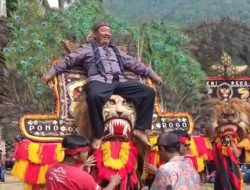Reog Beraksi di Hut Pekon Tugu Papak yang Ke-64