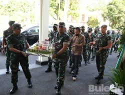 HUT Bhayangkara Ke-76, Kodim 0822 Berikan Suprise Polres Bondowoso