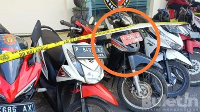 Satreskrim Polres Bondowoso Grebek Judi Sabung Ayam, Sepeda Motor Plat Merah Ikut Jadi BB