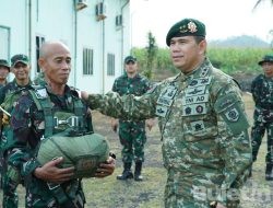 Pangdivif 2 Kostrad Tinjau Brigif PR 18, Yonif PR 502 dan Kikav 8 Kostrad
