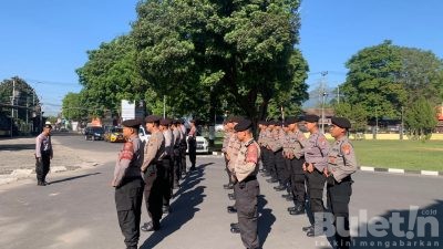 Anggota Samapta Polres Bondowoso Mengasah Kemampuan Dalmas