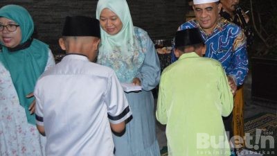 Keluarga Besar RS. Mitra Sehat Situbondo Santuni Puluhan Anak Yatim