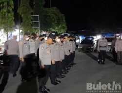 Beberapa Personil Kepolisian di Banyuwangi Lakukan Apel Persiapan Pengamanan Khusus Dalam Rangka Pengesahaan Warga PSHT di Padepokan