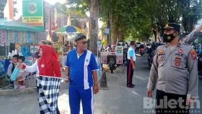Keluarga Besar Dinas Pendidikan Semarakkan HUT RI Ke- 77 Dengan JJS Bersama Forum Himpaudi Kabupaten Bondowoso
