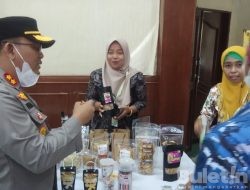 Dampingi Kunker Mentri Parekraf, Kapolres Dumai Borong Produk UMKM Lokal