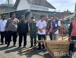 Danramil 0825/14 Kabat Hadiri Festival Sapar-saparan Desa Pondoknongko