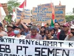Warga Gombong Menolak Adanya PT Semen Gombong