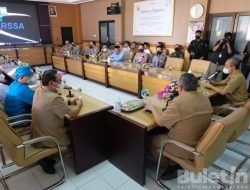 Bertempat di RS Syaiful Anwar Kota Malang, Forkopimda Jatim Jenguk Korban Tragedi Kanjuruhan