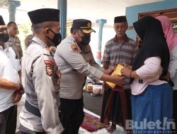 Polres Probolinggo Berikan Santunan dari Kapolri dan Kapolda Jatim Untuk Tiga Keluarga Korban Tragedi Kanjuruhan