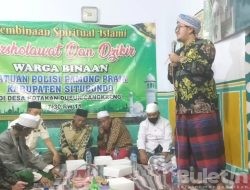 Ratusan Warga Antusias Ikuti Pembinaan Spiritual Islami Bersholawat