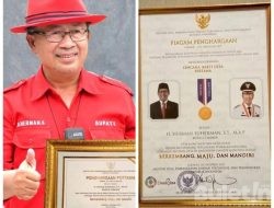Bupati Cianjur Terima Penghargaan Desa Berkembang, Maju dan Mandiri