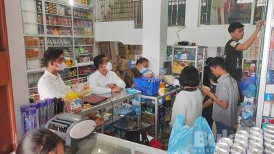 Sat Reskrim Polres Dairi Sambangi Apotek di Sidikalang Himbau Tak Jual Bebas Obat yang Dilarang Pemerintah