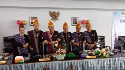 Masyarakat Ancam Akan Melakukan Penyegelan Gedung DPRD Kabupaten Dairi, Ini Alasannya