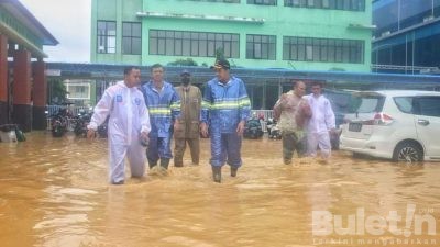 Banjir Menyasar RSUD dr. Soedomo, Wabup Trenggalek Tinjau Rumah Sakit
