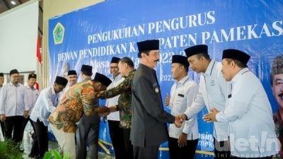 Wabup Lantik Dewan Pendidikan Baru، dengan Harapan Lebih Berumutu dari Priode Sebelumnya
