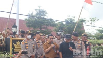 Kapolres Dairi Pimpin Langsung Pengamanan Unras Dari Aliansi Petani Untuk Keadilan (APUK)