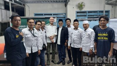 Anggota DPR RI dan Manager Sekaligus Kormenbun Turun Gunung Berikan Bantuan Pada Korban Banjir