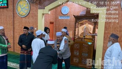 Kapolres Dairi Laksanakan Sholat Subuh Keliling di Mesjid Agung Sidikalang