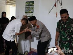 Kapolres Dairi, Ucapkan Turut Berdukacita Kepada Keluarga Almarhum Kasdim 0206 Dairi Letkol Inf (Har) Sunarto