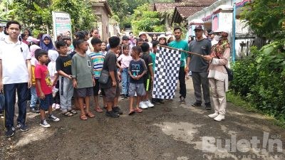 Dra. Hasnawati Buka Launching Bank Sampah Mandiri Berkah Adakan Jalan Sehat