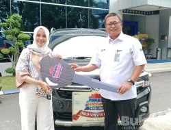 Istri Tentara Raih Mobil Panen Hadiah Simpedes BRI Bondowoso