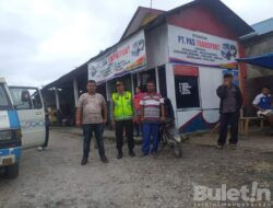 Operasi Lilin Toba 2022 Personil Pos Pam Pusat Pasar Lakukan Pengaturan Arus Lalu Lintas Antisipasi Kemacetan