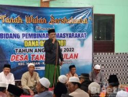 Kades Tanah Wulan Sambut Tahun Baru Dengan Mengajak Masyarakat Bershalawat Bersama