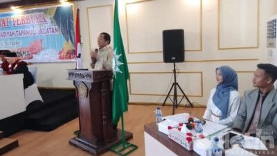 Wisuda Sarjana ke-60 UMTS Dihadiri Wali Kota Padang Sidempuan