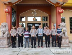 Berikan Rasa Aman dan Nyaman Kepada Umat Buddha Perayaan Imlek 2023, Kapolres Dairi Lakukan Patroli Dialogis