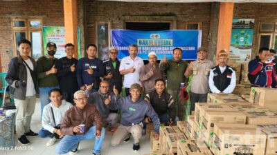 Keluarga Bani Hasan Genggong dan DPC TANASZAHA bersama PC ISNU Bondowoso Gelar Baksos pada Ijen