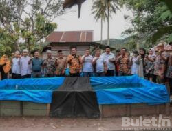 Wali Kota Irsan Hadiri Tebar Benih Ikan Lele di Sihitang