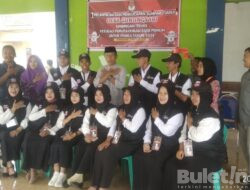 12 KPPS Desa Gunungsari Bondowoso Resmi Dilantik