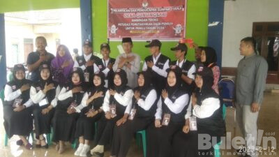 12 KPPS Desa Gunungsari Bondowoso Resmi Dilantik