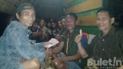 Bateman Desa Tepati Janjinya Mempetemukan Kades Waimaringi dengan Kaurnya