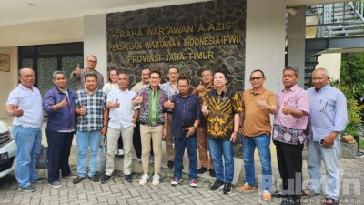 Manajemen Sharp Kunjungi Kantor PWI Jawa Timur