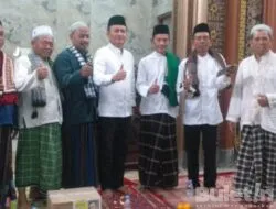 Ingin Dekat dengan Warganya, Baher Kunjungi Jamaah Masjid Baitul Muslimin Indramayu