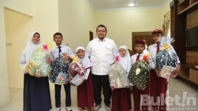 Bupati Tapsel Apresiasi Enam Pahlawan Muda FTBI