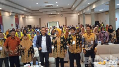 Bantu Kembangkan Wirausaha, H. Bambang Hermato Gelar Seminar Peluang Bisnis Fashion Bagi WUB Indusrti Kecil di Indramayu