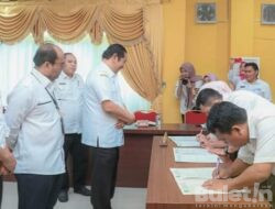 Wali Kota Irsan Terima Komitmen Camat se-Kota Padang Sidempuan