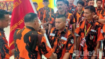 Sambut Ramadhan, PAC PP Hutaimbaru Gotong-royong Bersihkan Masjid