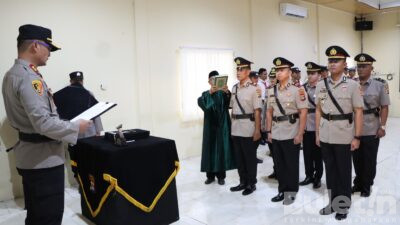 Kapolres Belitung Timur Pimpin Upacara Sertijab Tiga Pejabat Polres