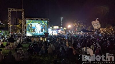 Alun-alun Bondowoso Menjadi Lautan Manusia, Ternyata Ini Penyebabnya