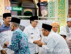 Bupati Pamekasan Lepas Secara Simbolis 1.200 Calon Jemaah Haji 2023, Bagini Pesannya…