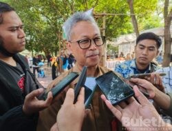 Berburu Sembako, Warga Bondowoso Serbu Gerakan Pangan Murah