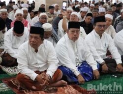 Wali Padangsidimpuan Bersama Masyarakat Shalat Idul Adha 1444 H di Masjid Agung Al-Abror