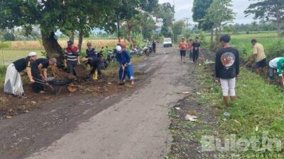 Meminimalisir Kecelakaan, Al Fatih Indonesia Perbaiki Jalan di Lombok Kulon