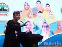 Pelantikan JP3M Jateng, Ganjar Ceritakan Perjuangan Mbah Moen dan Nyi Hajar Dewantara